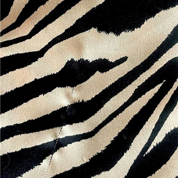 Victoria’s Secret, Silky-Polyester, Cream/Black, Zebra-Print Sleep Pants. - Picture 6 of 6